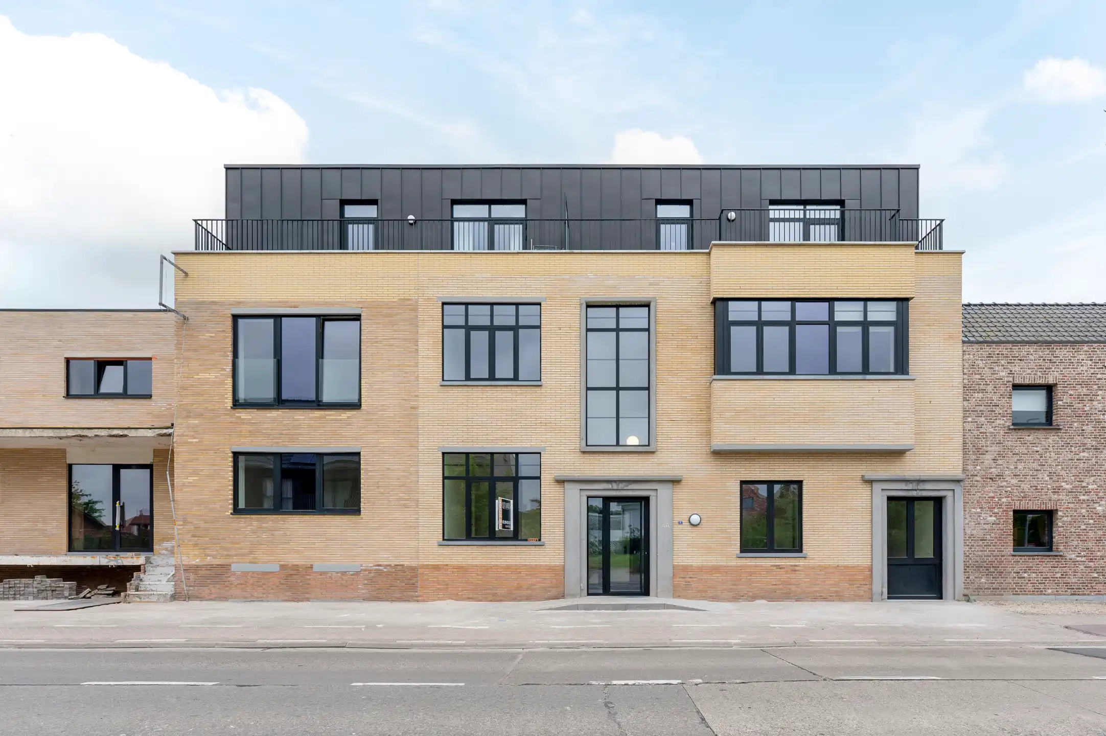 Prachtig nieuwbouw 3 slaapkamer appartement met tuin in hartje Sinaai foto 21