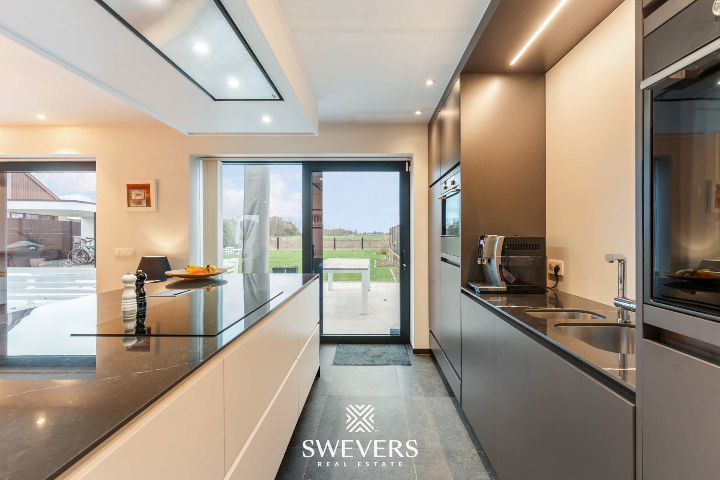 Instapklare gezinswoning met 3 slpks en ruime tuin foto 14