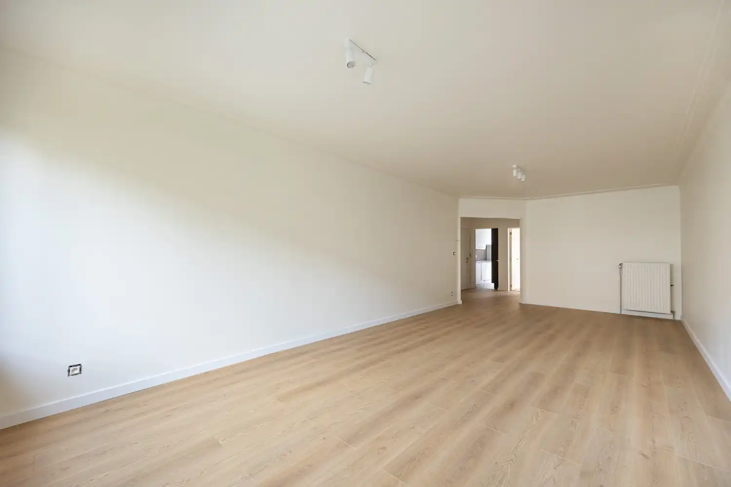 Modern gelijkvloersapp met charmante ZW-tuin foto 5