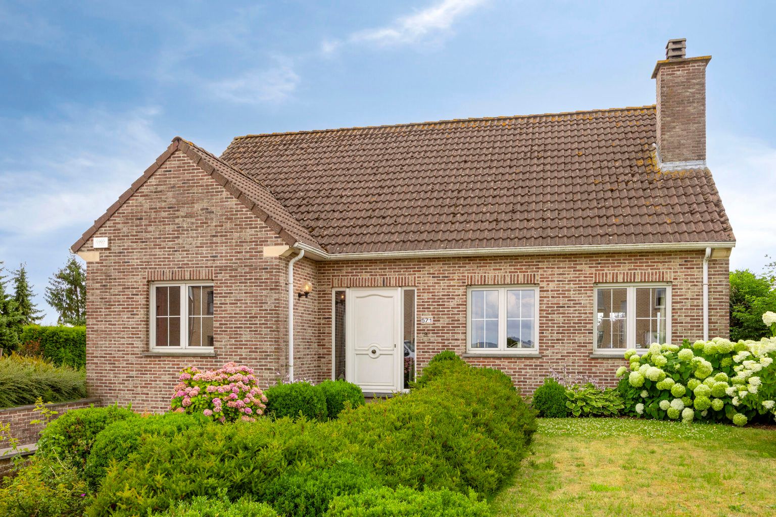 MOOIE VERZORGDE WONING MET TUIN IN TIENEN foto 3