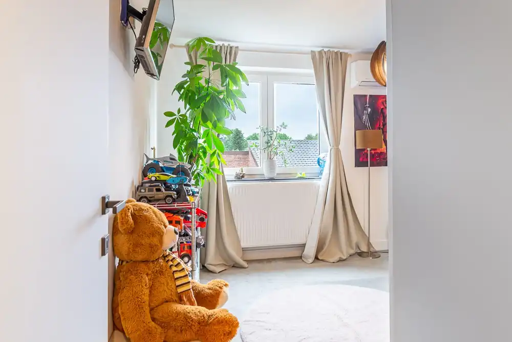 Charmante gerenoveerde woning op toplocatie in Neerharen (Lanaken) foto 27