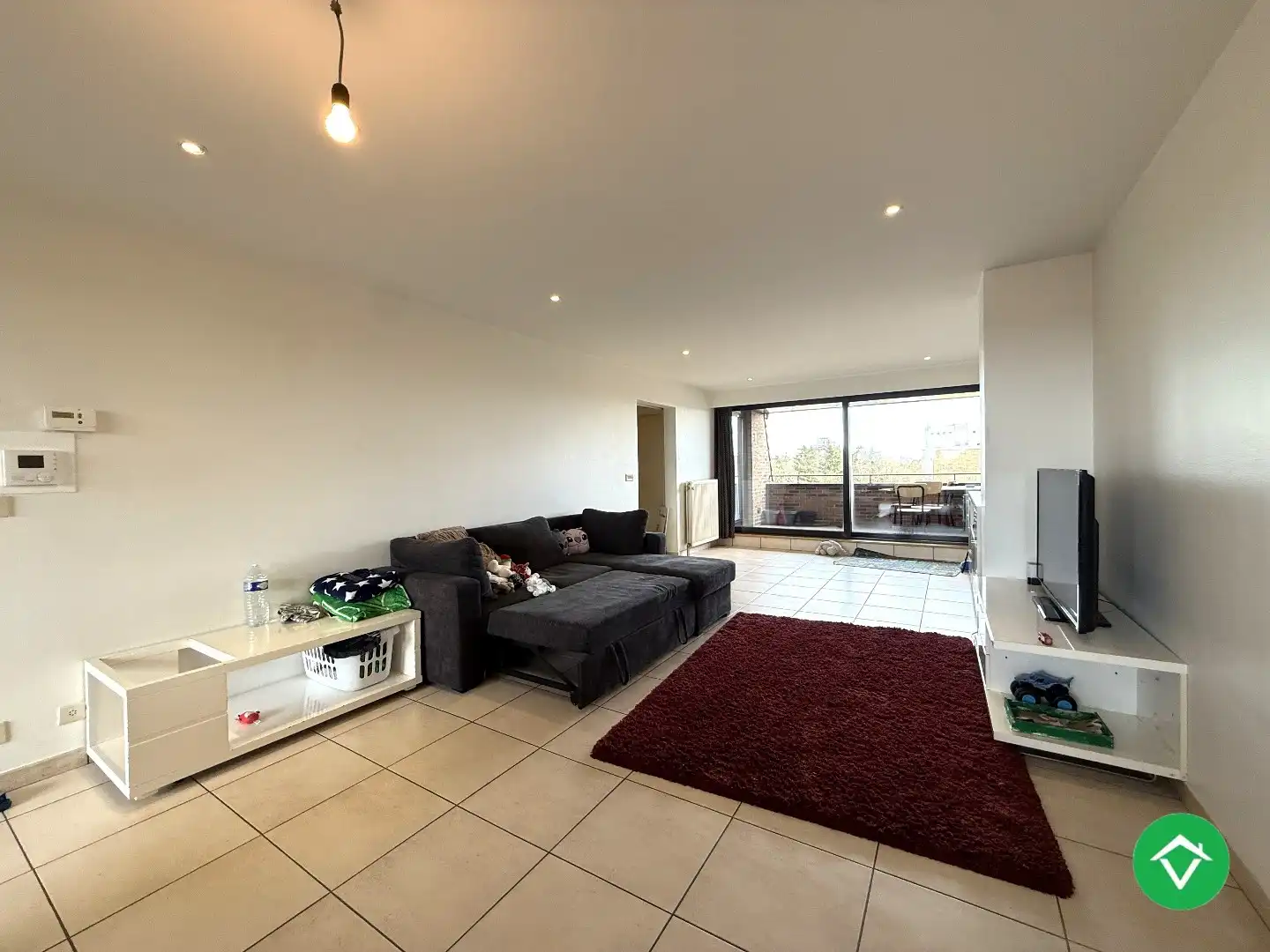 Instapklaar dakappartement met 4 slaapkamers met 2 terrassen en autostaanplaats te Roeselare foto 4