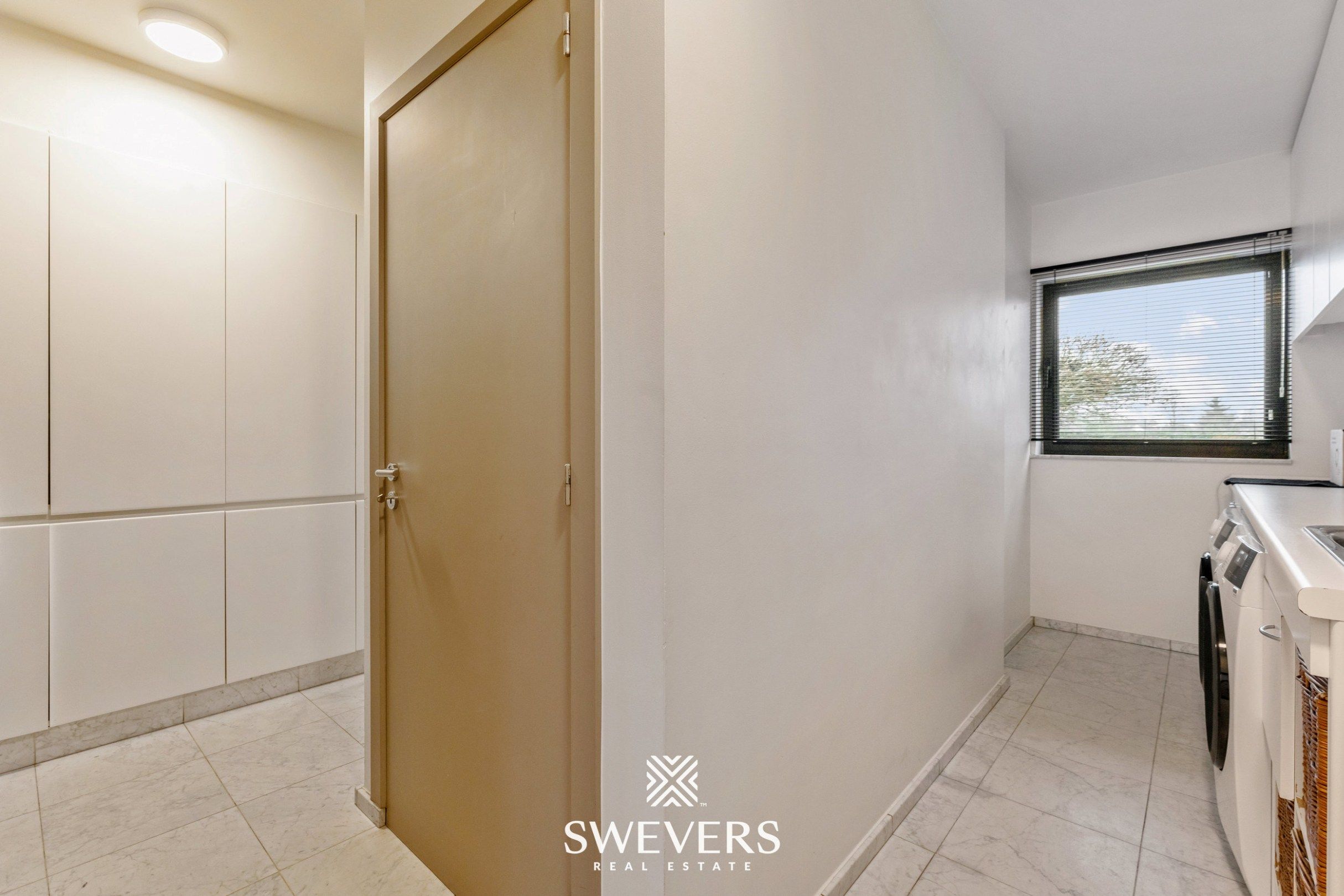 Ruime instapklare gezinswoning met zwembad en sauna in het hart van Bolderberg foto 13