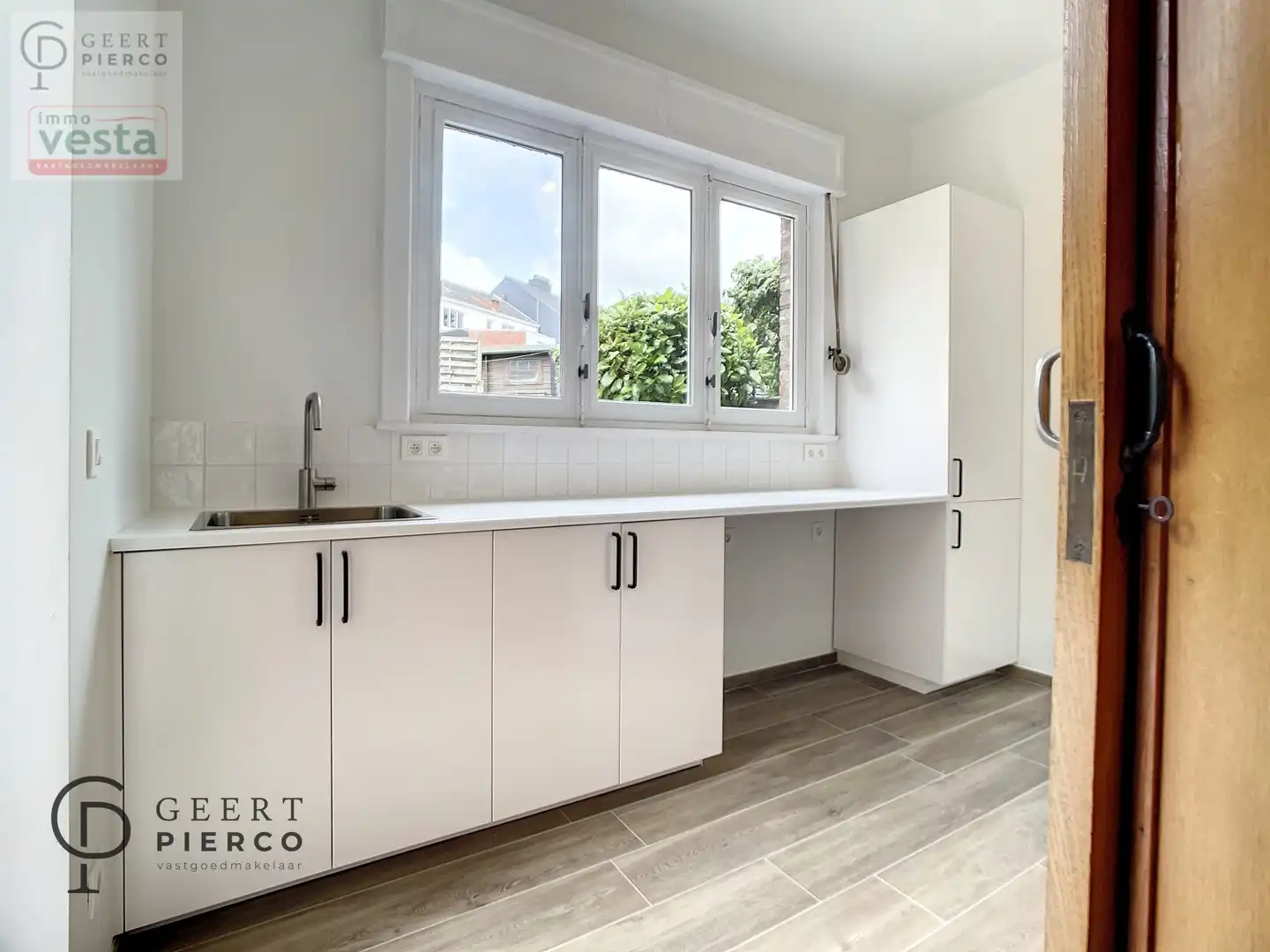 Prachtige gerenoveerde gezinswoning foto 10