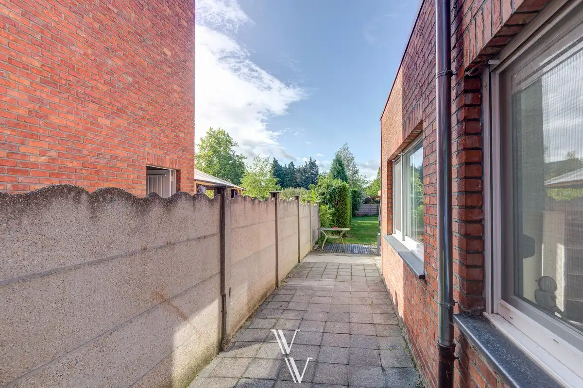 Opbrengsteigendom met kangoeroewoning-mogelijkheid, tuin en terras foto 15