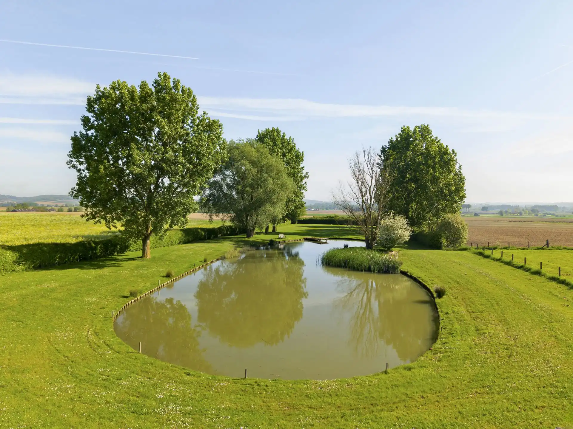 Prachtige exclusieve vierkantshoeve (mog. tot 8 hectare). foto 36