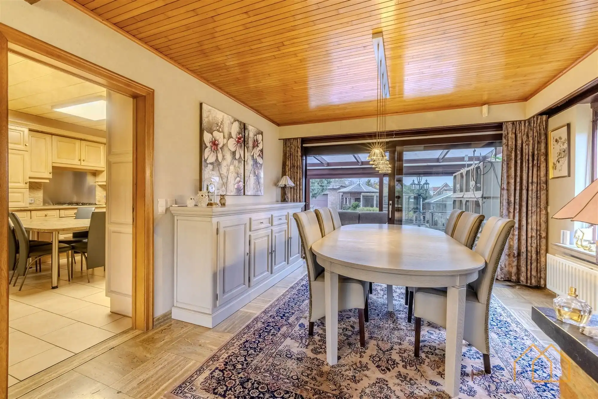 Ruime woning op 12a met veel kelder en garage foto 3