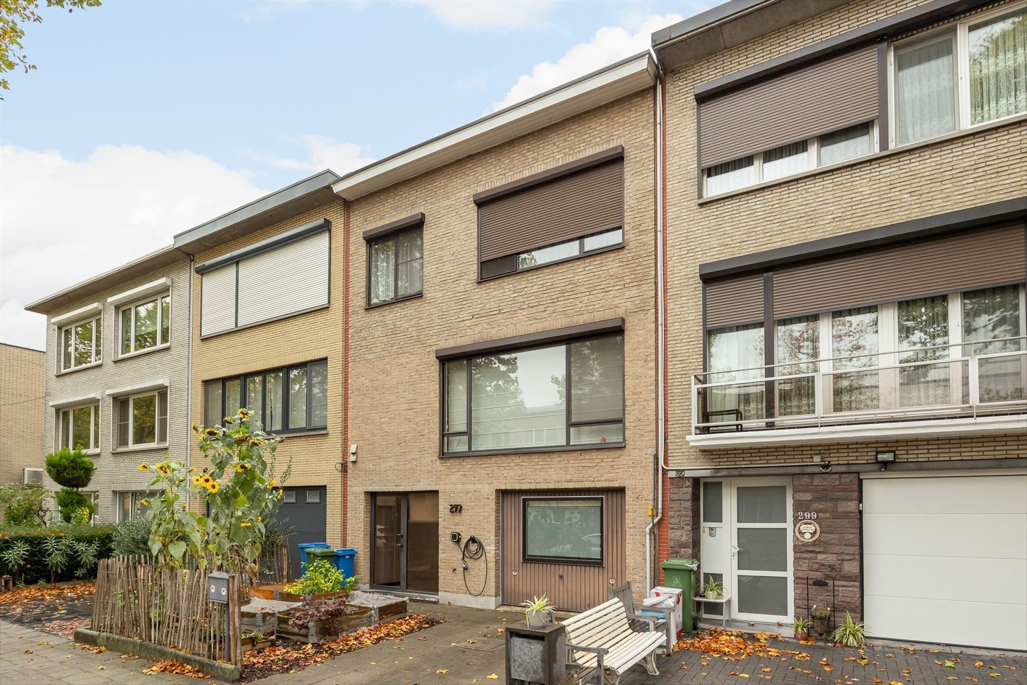 Instapklare bel-étagewoning met polyvalente ruimte en W-tuin foto {{pictureIndex}}