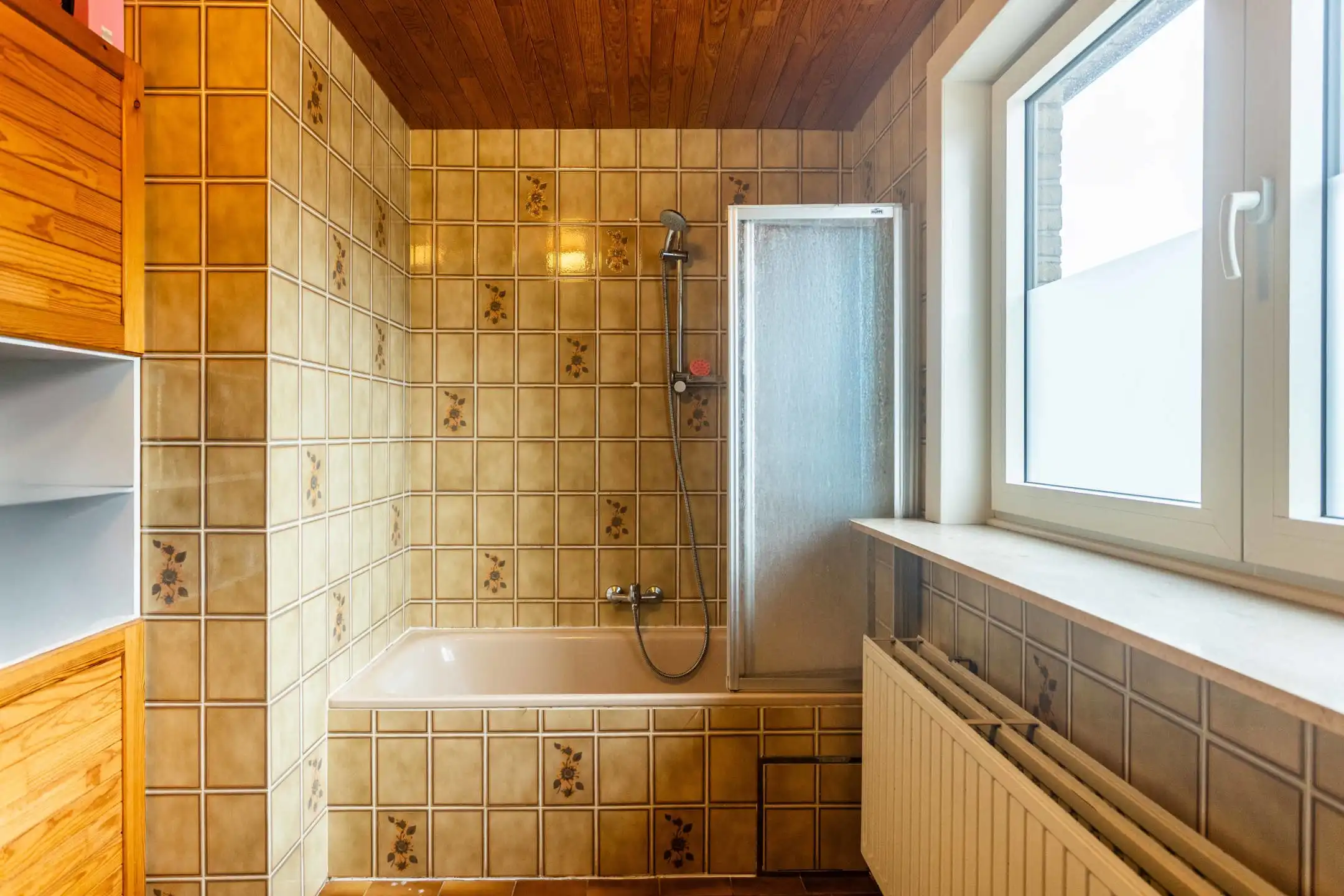 Instapklare gezinwoning op centrale ligging te Oudenaarde foto 23