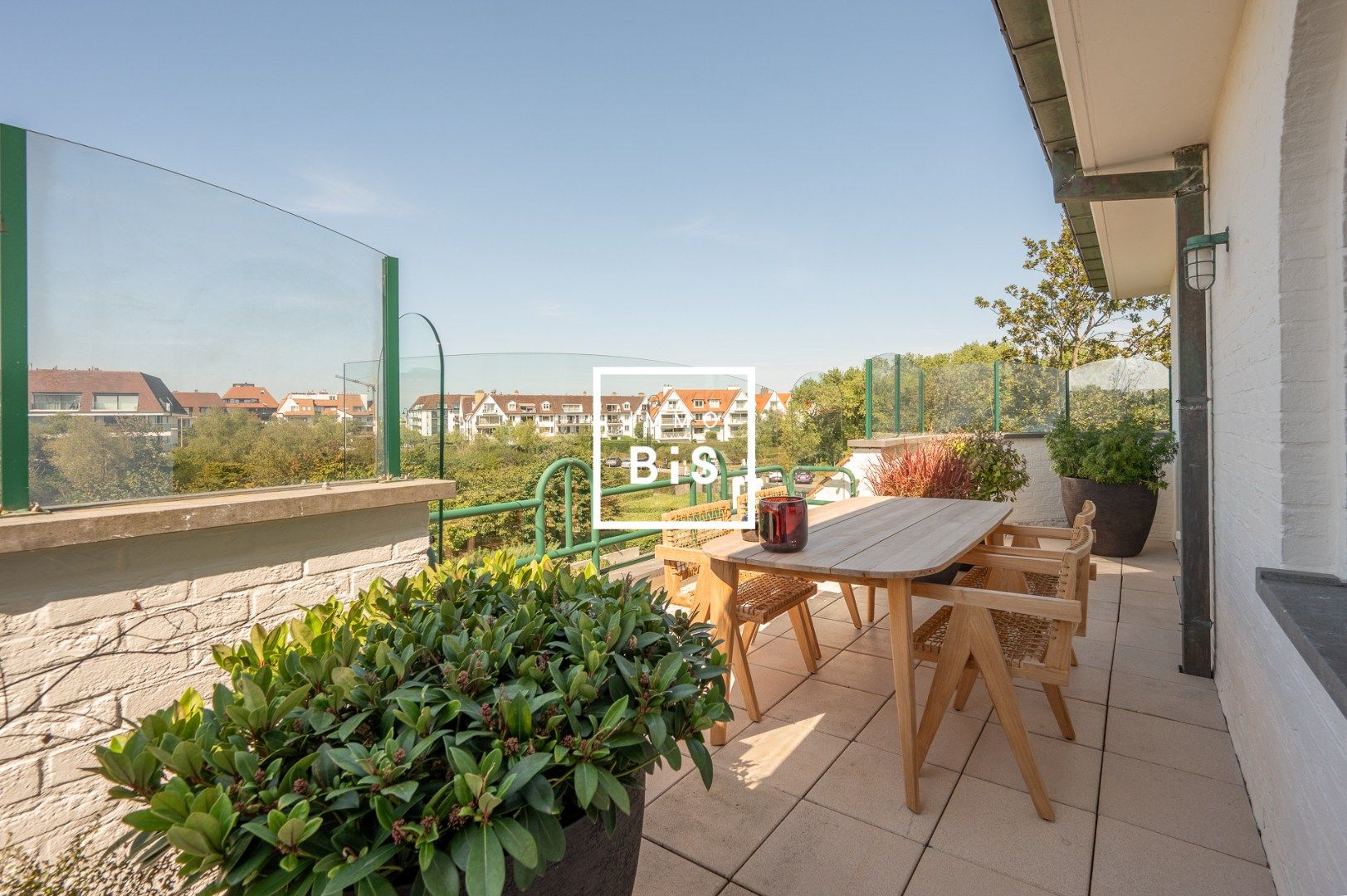 Prachtig gerenoveerd appartement in een park van 5ha in het Zoute foto 10