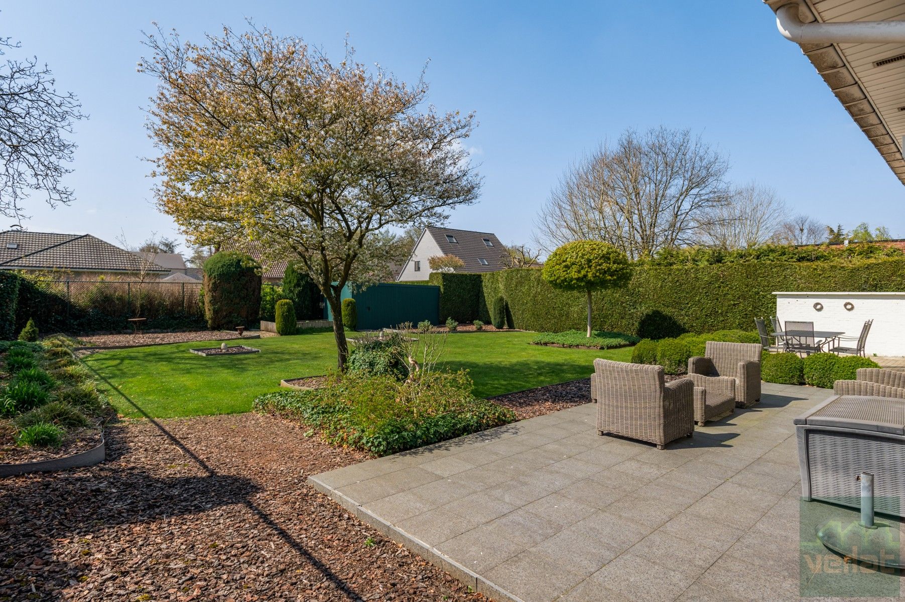Uitstekend gelegen woning met westtuin foto 3