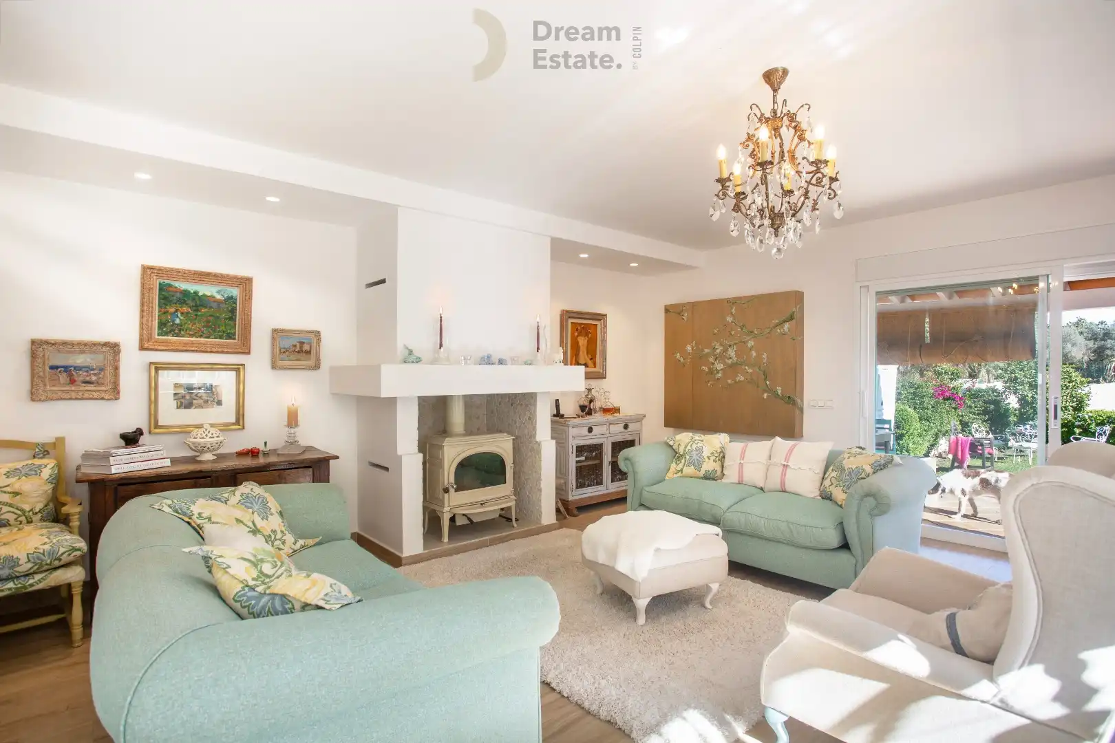 Stijlvolle gerenoveerde halfvrijstaande woning in het exclusieve Guadalmina Baja. foto 3