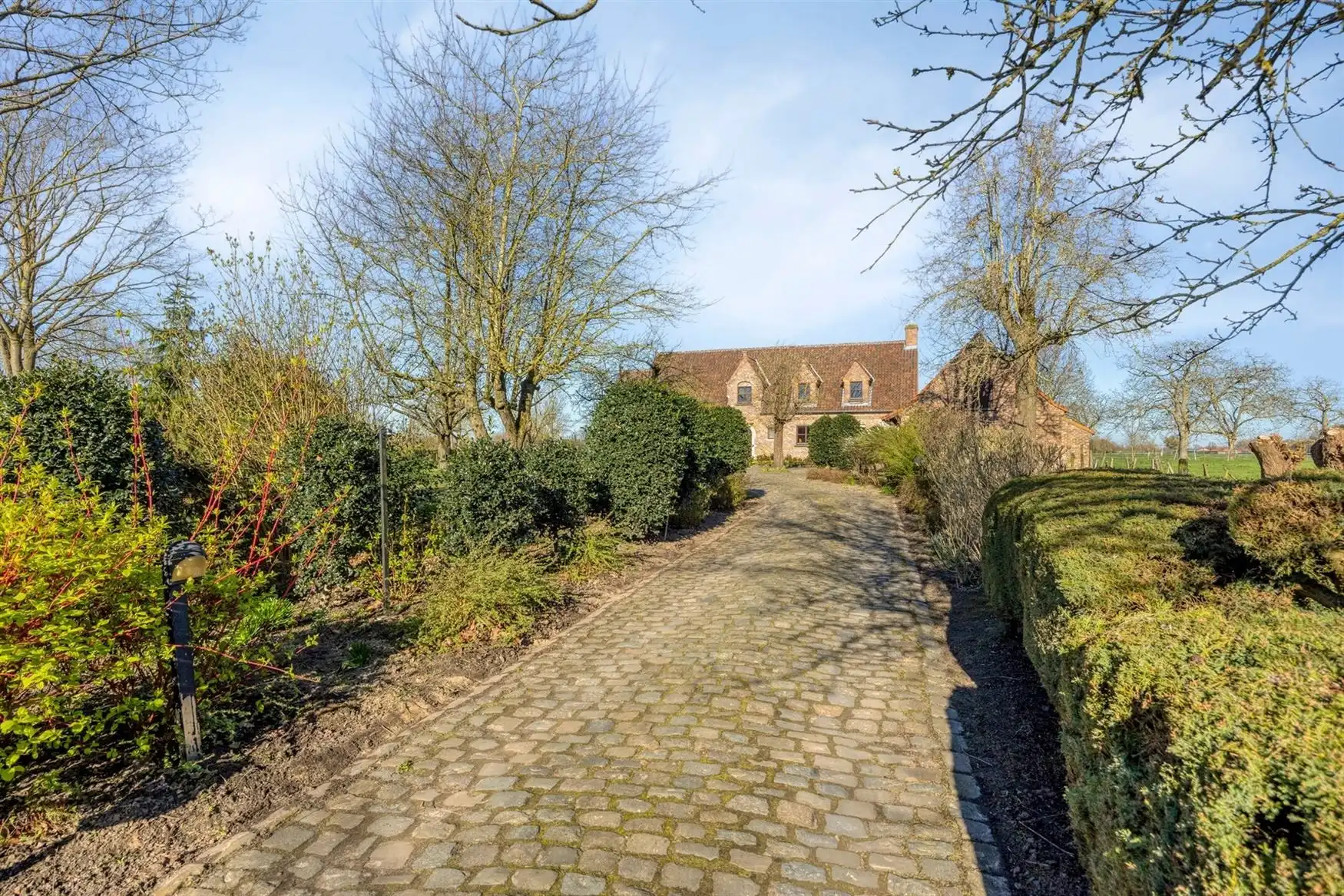 Charmante ruime plattelandsvilla foto 3