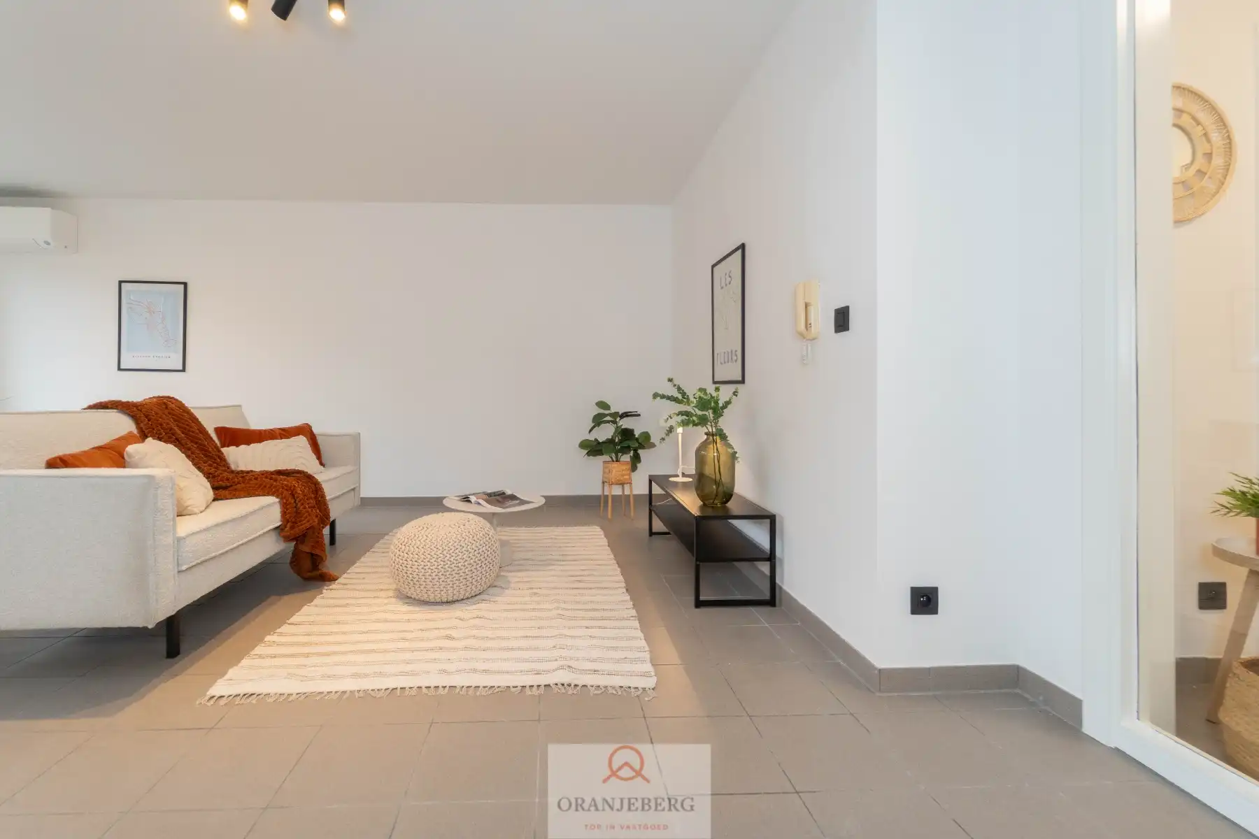 Lichtrijk gelijkvloers 2-slpk appartement met terras! foto 10