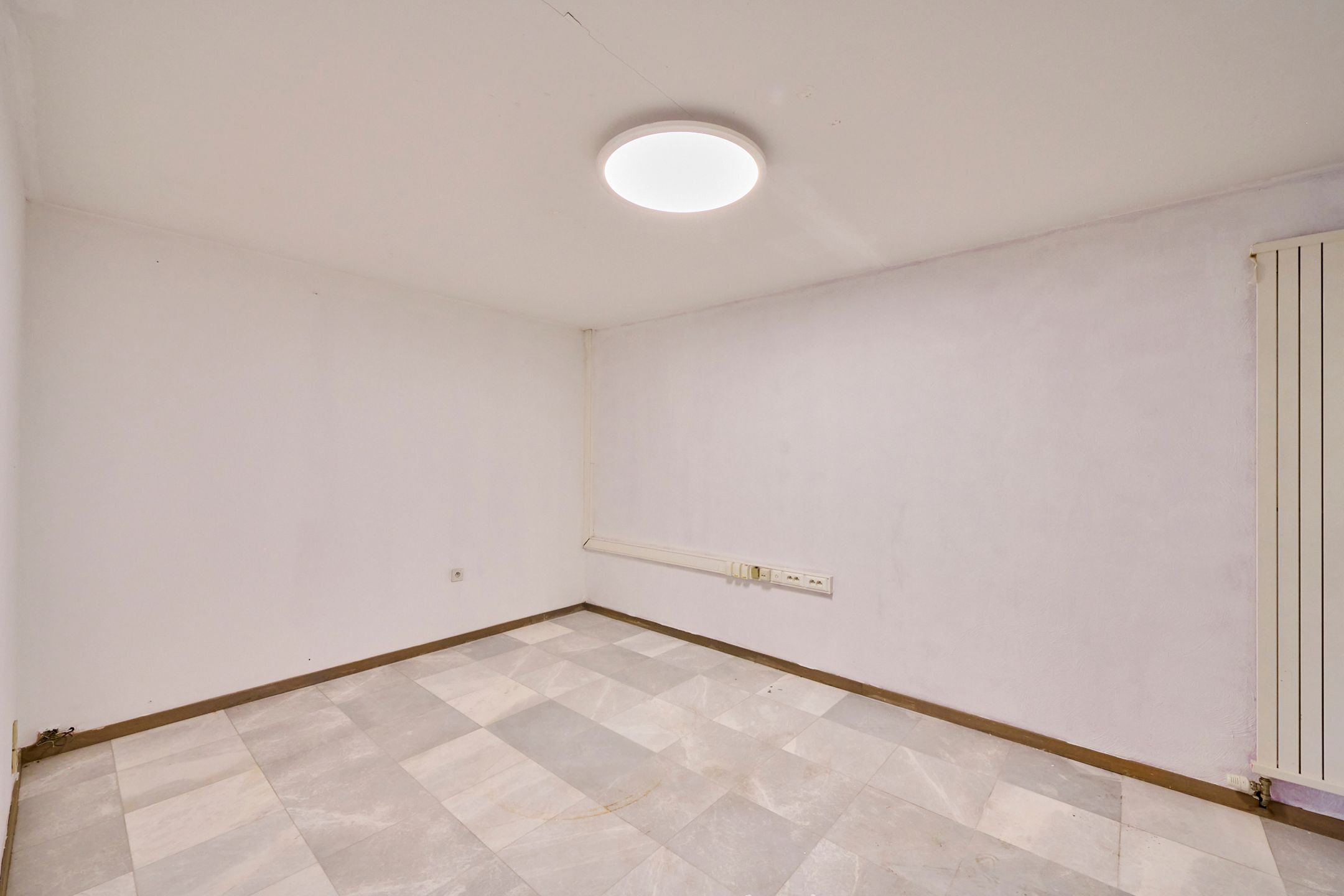 BEDRIJFSGEBOUW TE HUUR ZONHOVEN foto 11