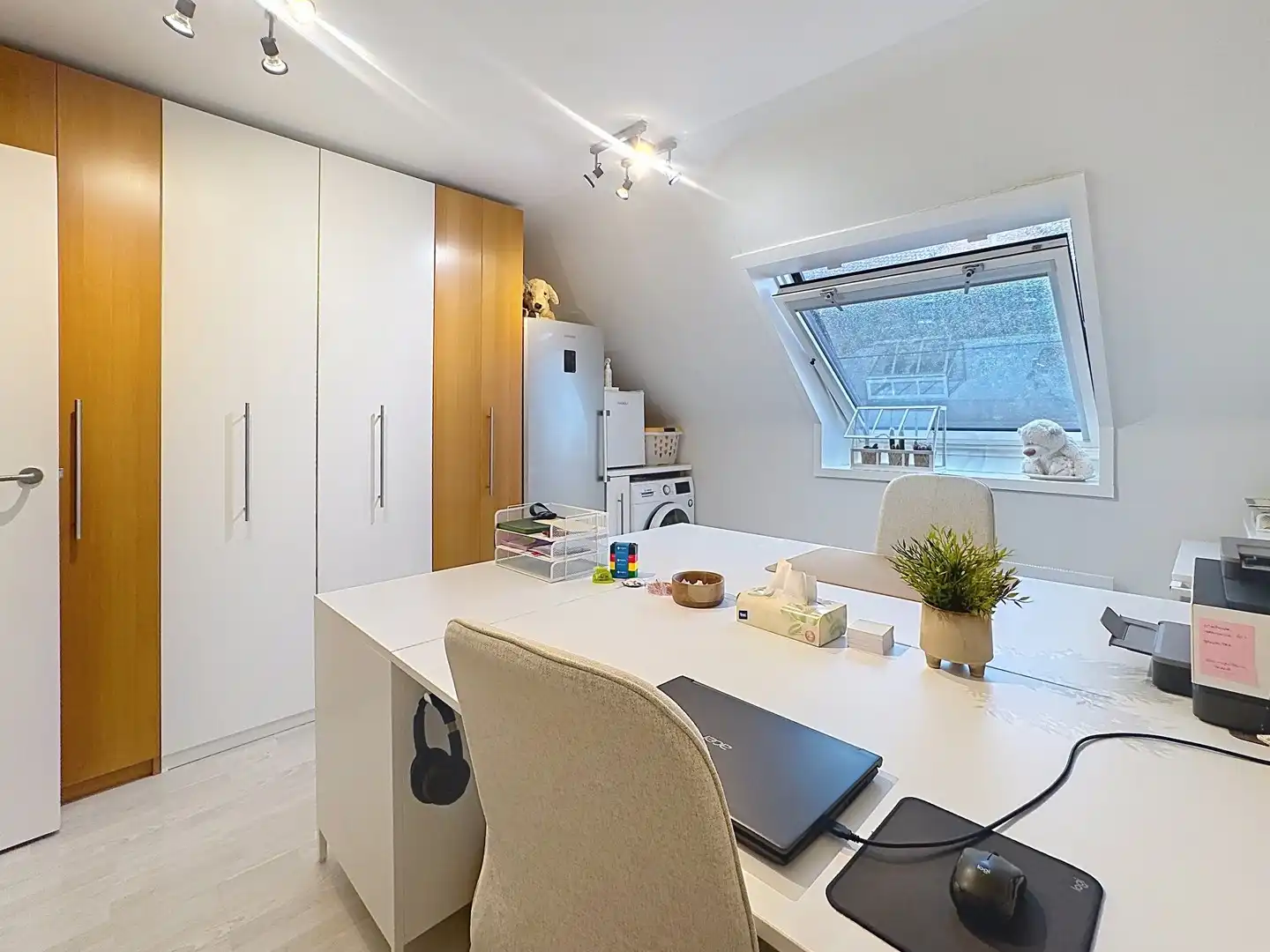 Instapklare gezinswoning met 4 slaapkamers, zonnepanelen met mogelijkheid van een overzolderde garage in Gistel foto 13