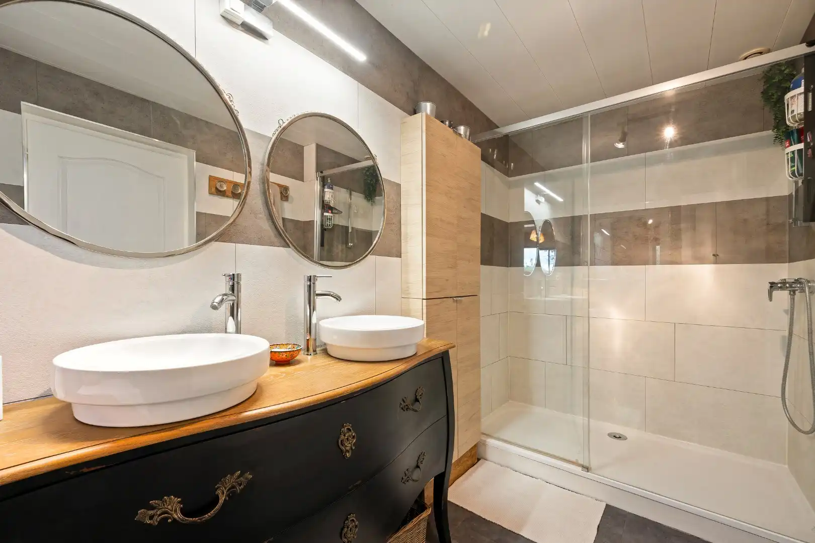 Instapklare woning met 2 slaapkamers en zongerichte tuin in Mesen foto 9