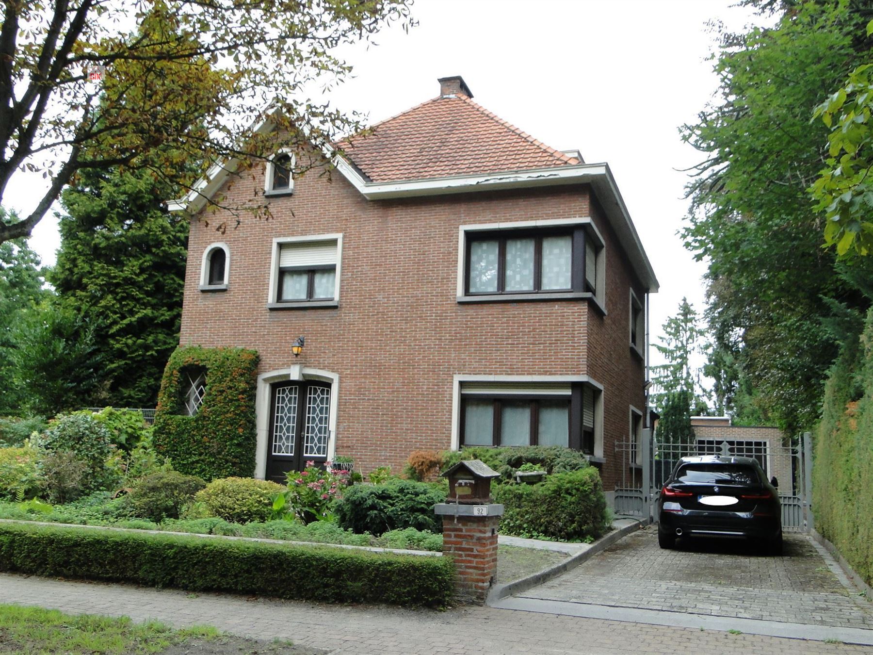 Villa met garage en zwembad  foto 26