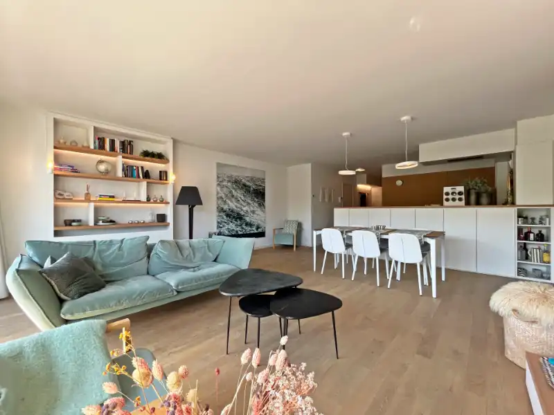 GERENOVEERD APPARTEMENT IN HET HARTJE VAN OOSTDUINKERKE-BAD foto 2