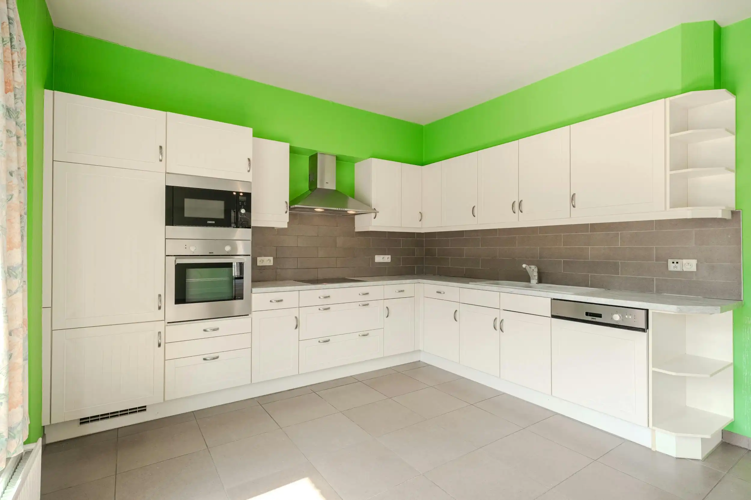 Exclusief Loft-appartement (300m²) met garage in Ieper foto 9