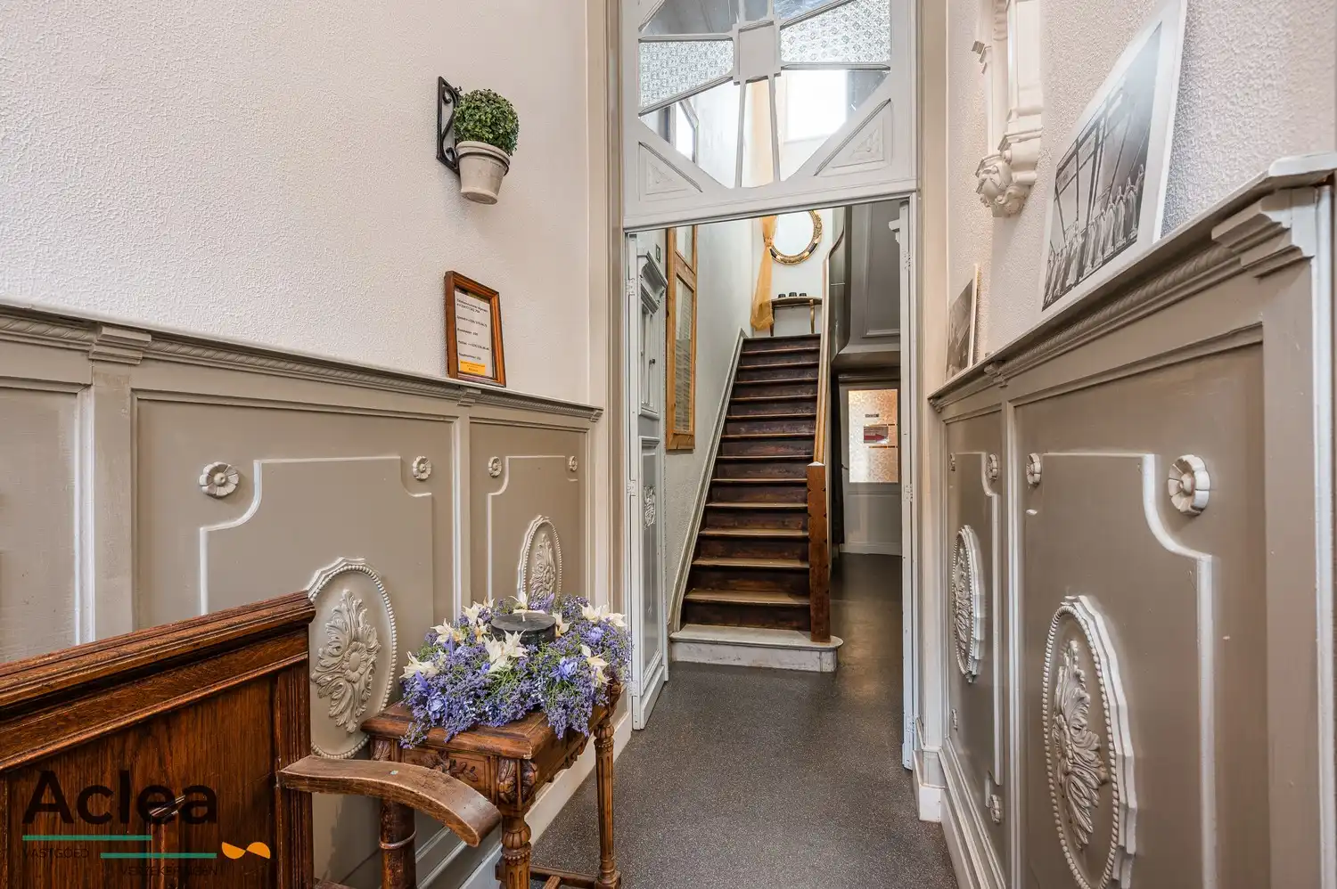 Karaktervolle burgerwoning in eclectische stijl in centrum Eeklo foto 5