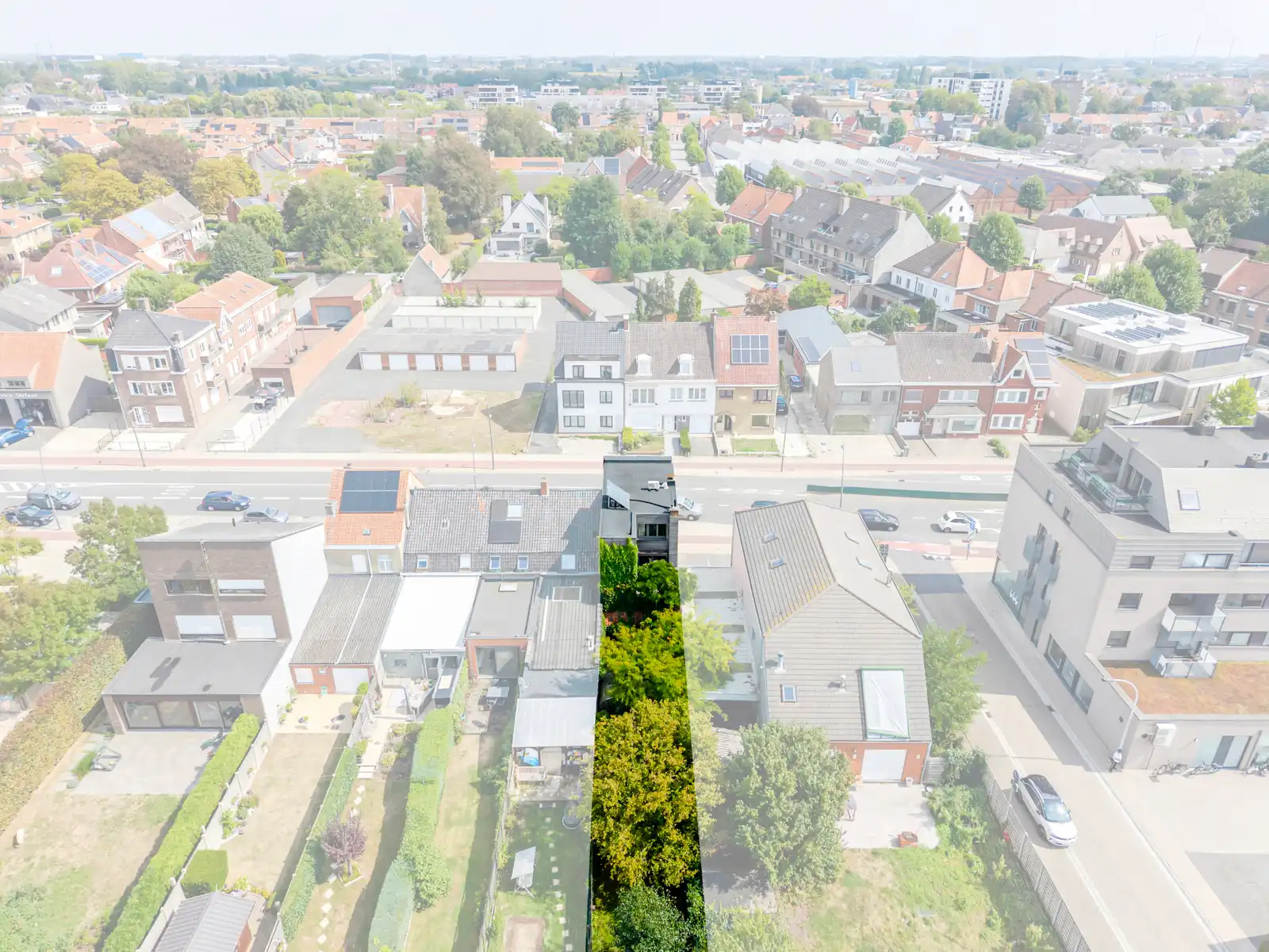 Instapklare woning met garage, 3 slaapkamers, tuin en terras foto 27