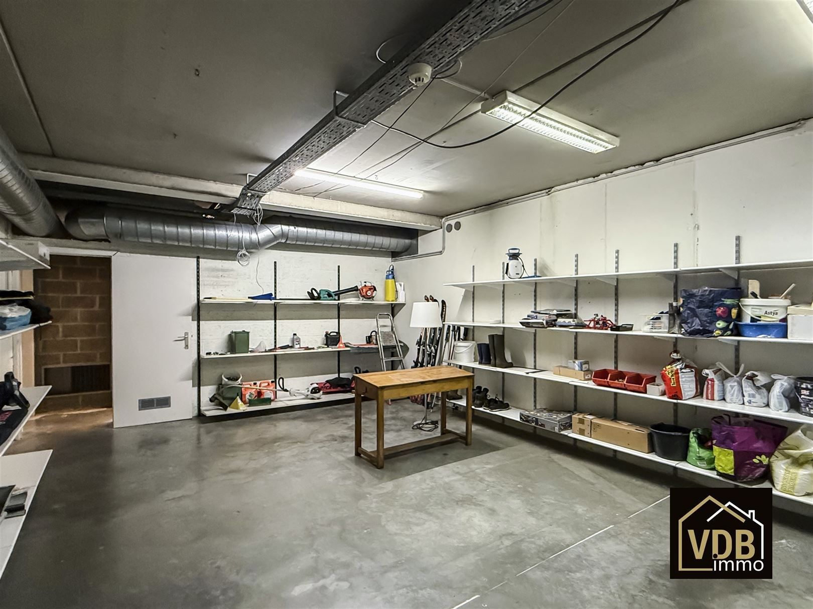 Commercieel pand op TOP locatie foto 42