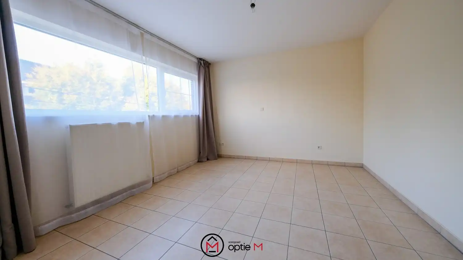 Handelsruimte met appartement te koop in Merem, Bilzen-Hoeselt foto 24