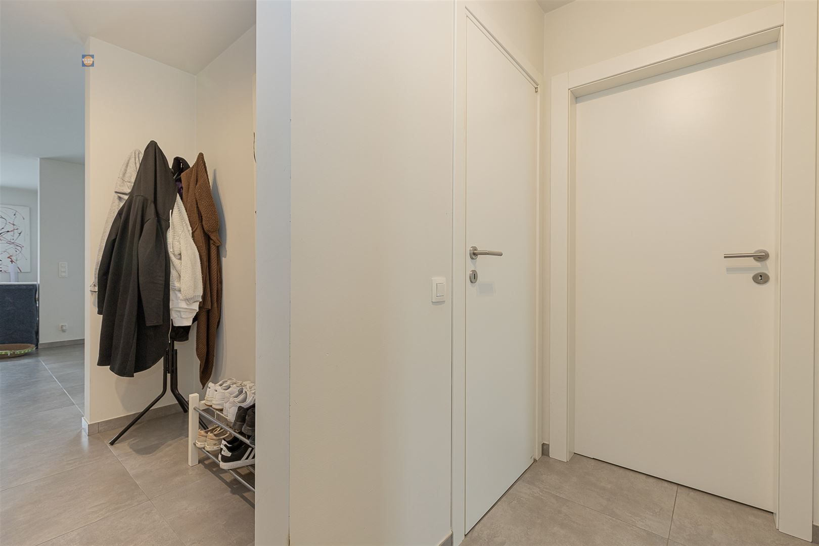 Ruim 2-slaapkamerappartement in rustige straat nabij centrum foto 3