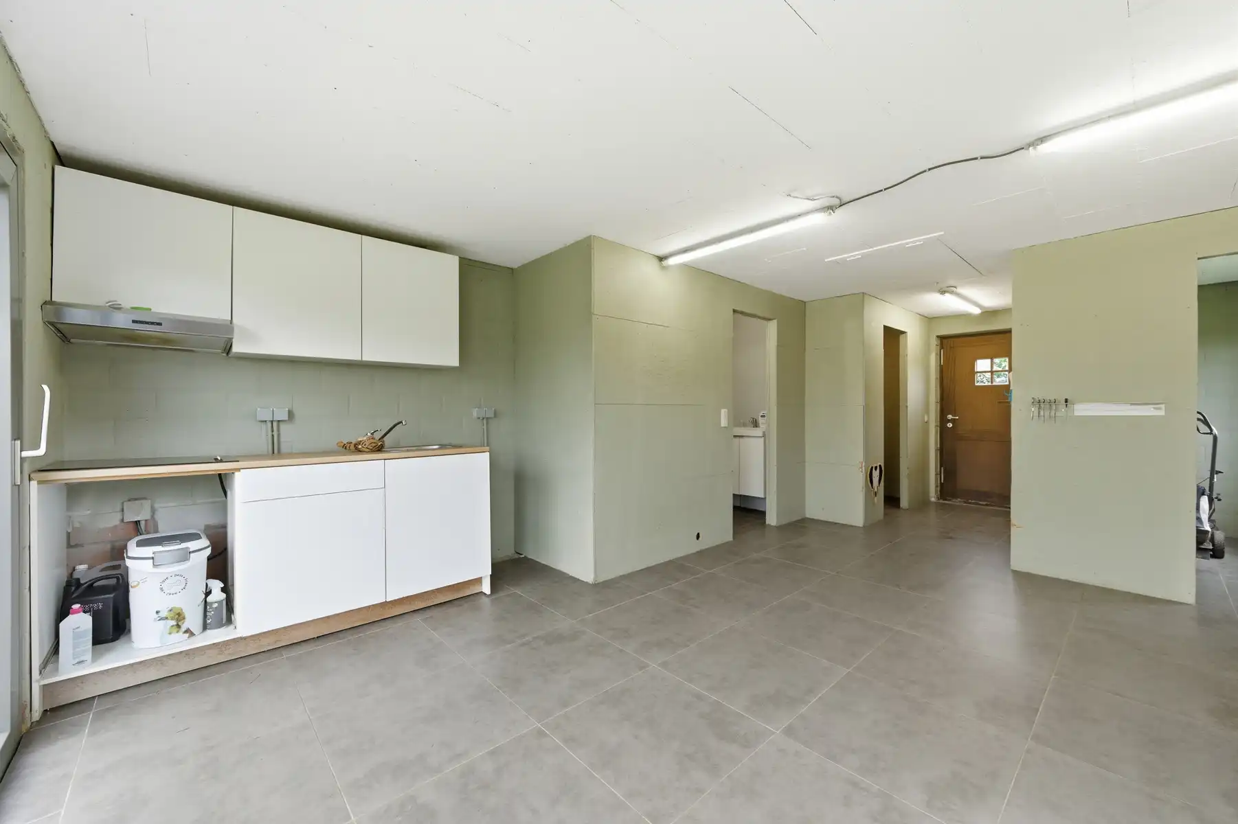 Recente BEN villa met 1,7 ha weiland foto 25