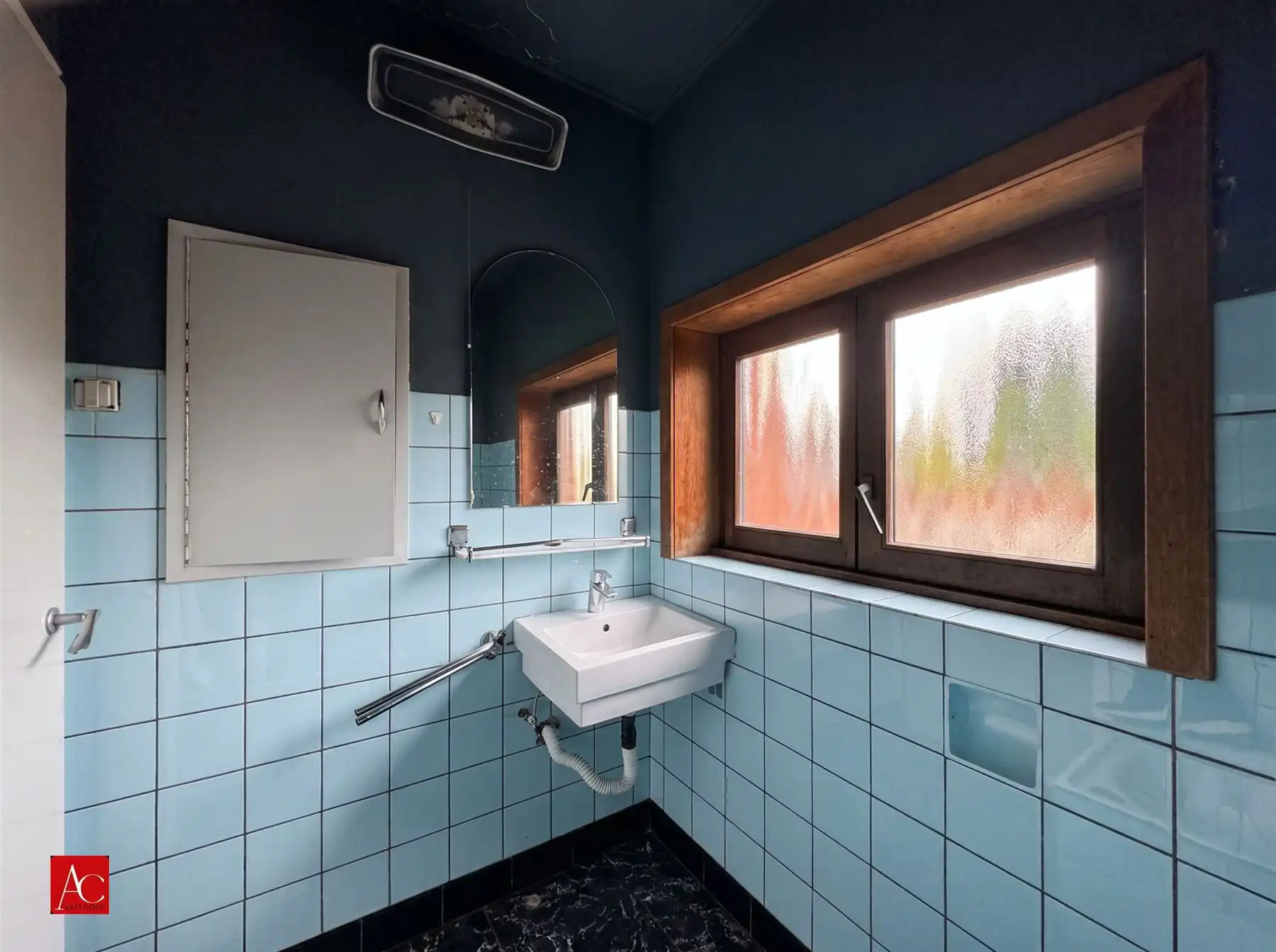 Degelijke renovatiewoning te Stekene foto 25