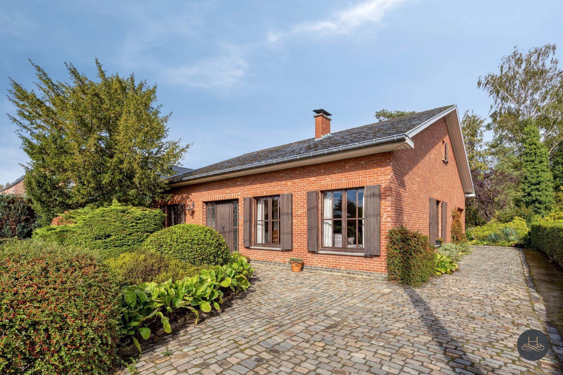Hoofdfoto van de publicatie: Rustig gelegen open bebouwing met ruime tuin in Elewijt