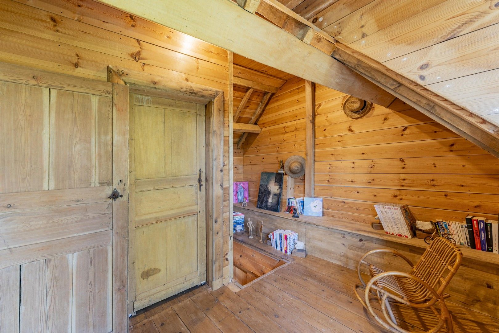 UNIEKE (vakantie)WONING MET PRACHTIG UITZICHT GELEGEN OP CENTRALE LOCATIE foto 14