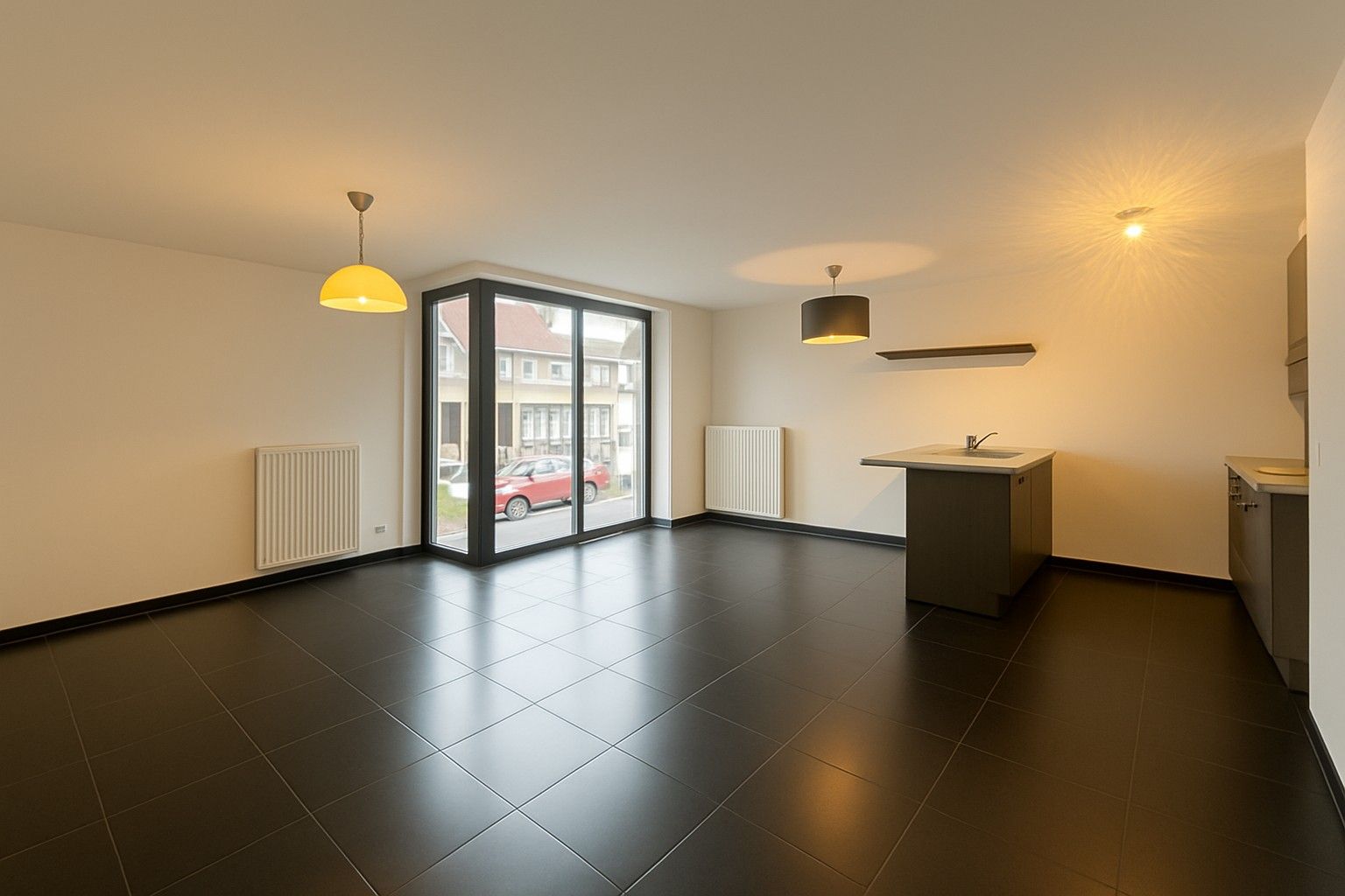 Centraal gelegen 1 slaapkamer appartement met autostaanplaats foto 3