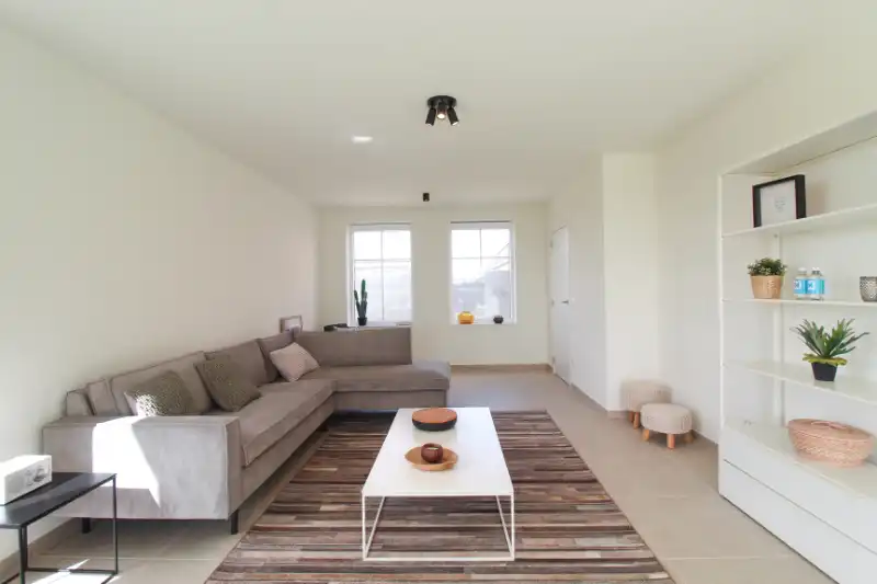 Ruime nieuwbouwwoning te Roeselare foto 3