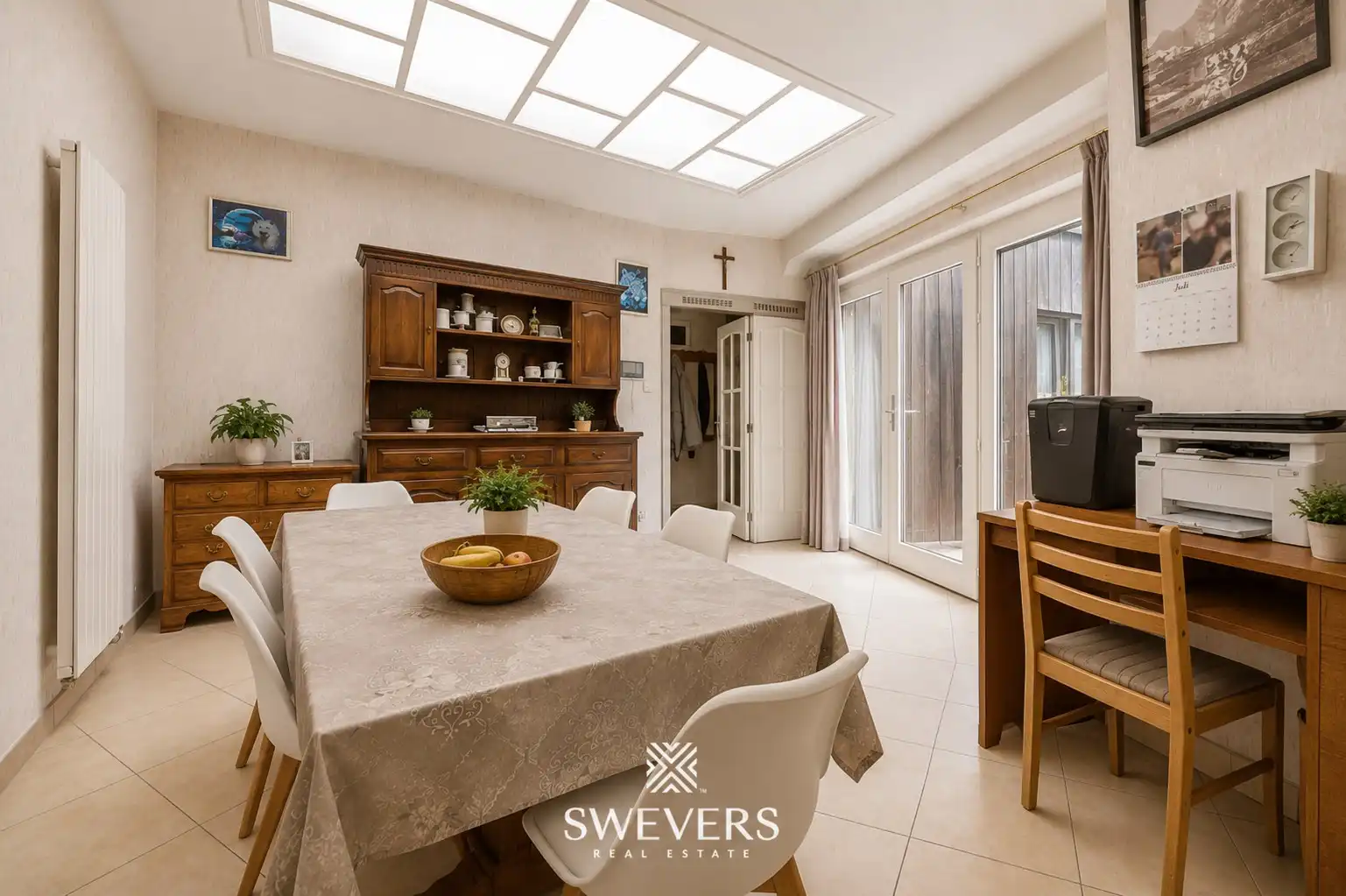 Ruim gelijkvloers appartement met twee slaapkamers foto 9