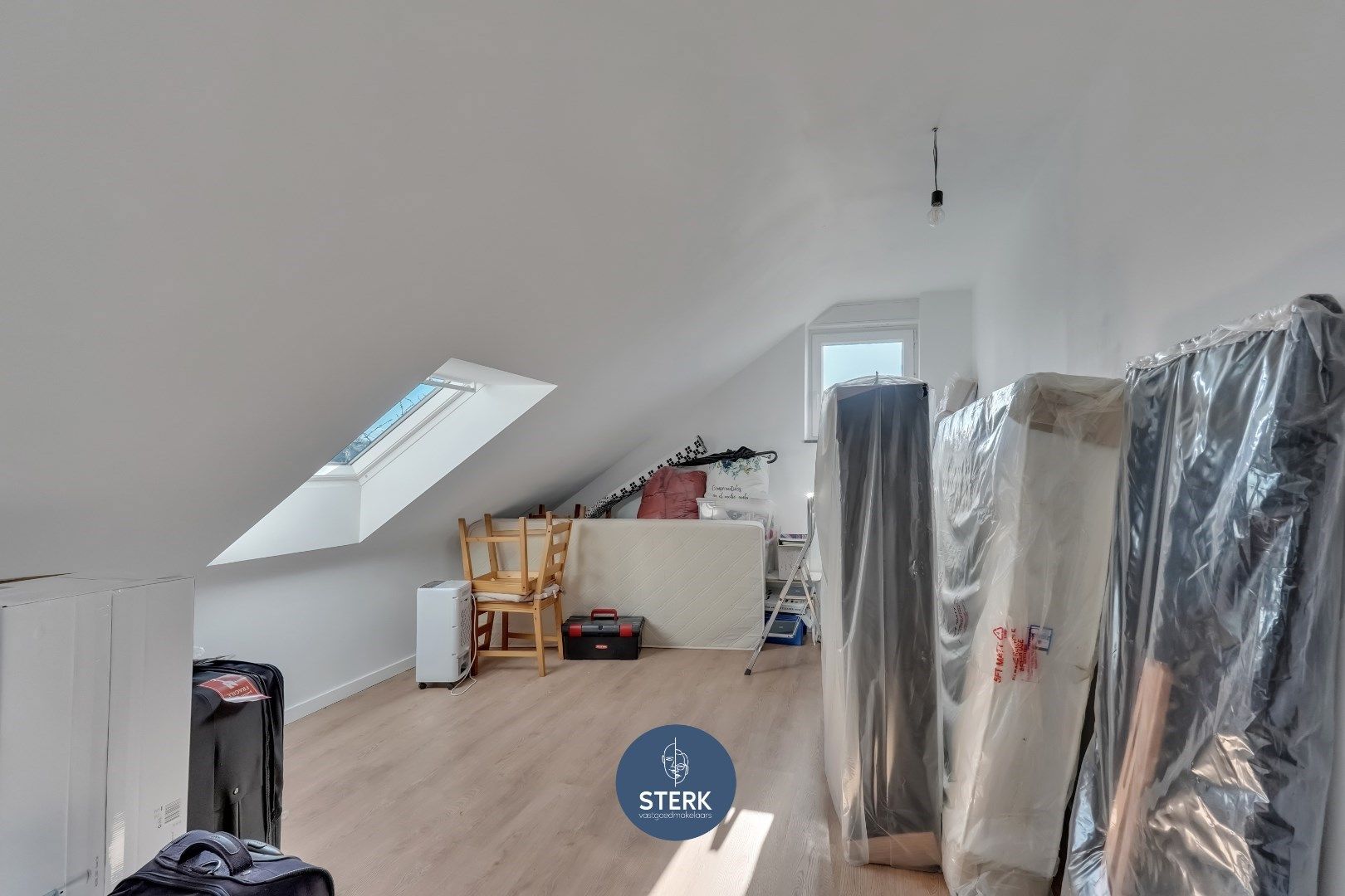 ENERGIEZUINIG DUPLEX-APPARTEMENT MET 4 SLPKS TE SMEERMAAS-LANAKEN !  foto 19