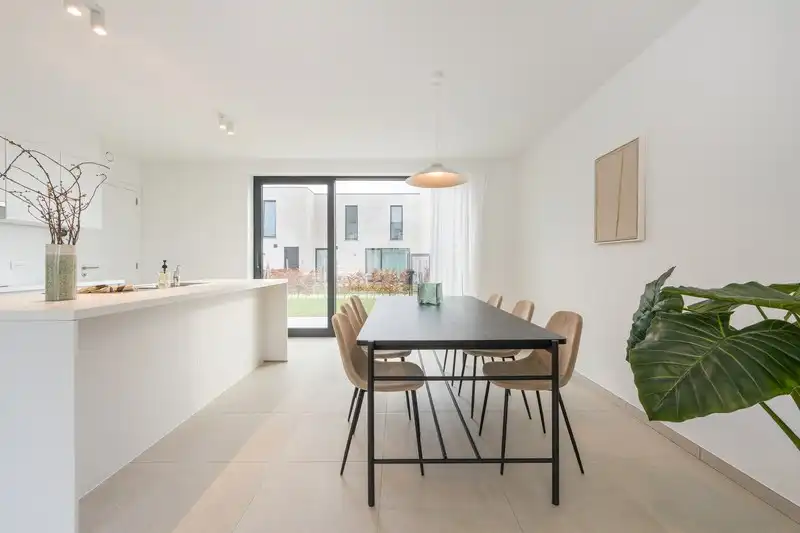 Instapklare woning in een energiezuinige buurt foto 4