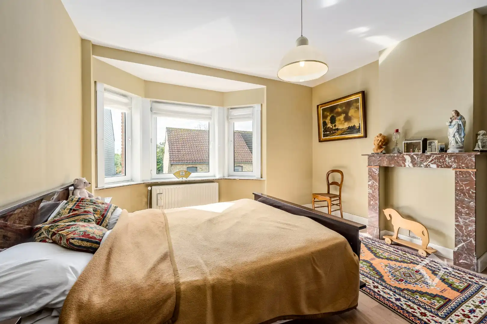 Ruime woning met bijgebouwen in Gistel: 5 Slaapkamers, 368m² Woonoppervlakte op een perceel van 1801m² foto 19