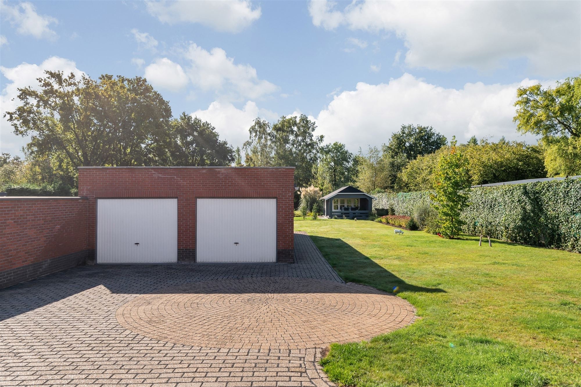 GERENOVEERDE INSTAPKLARE WONING OP 1726M2 TEGEN NATUURGEBIED! foto 22