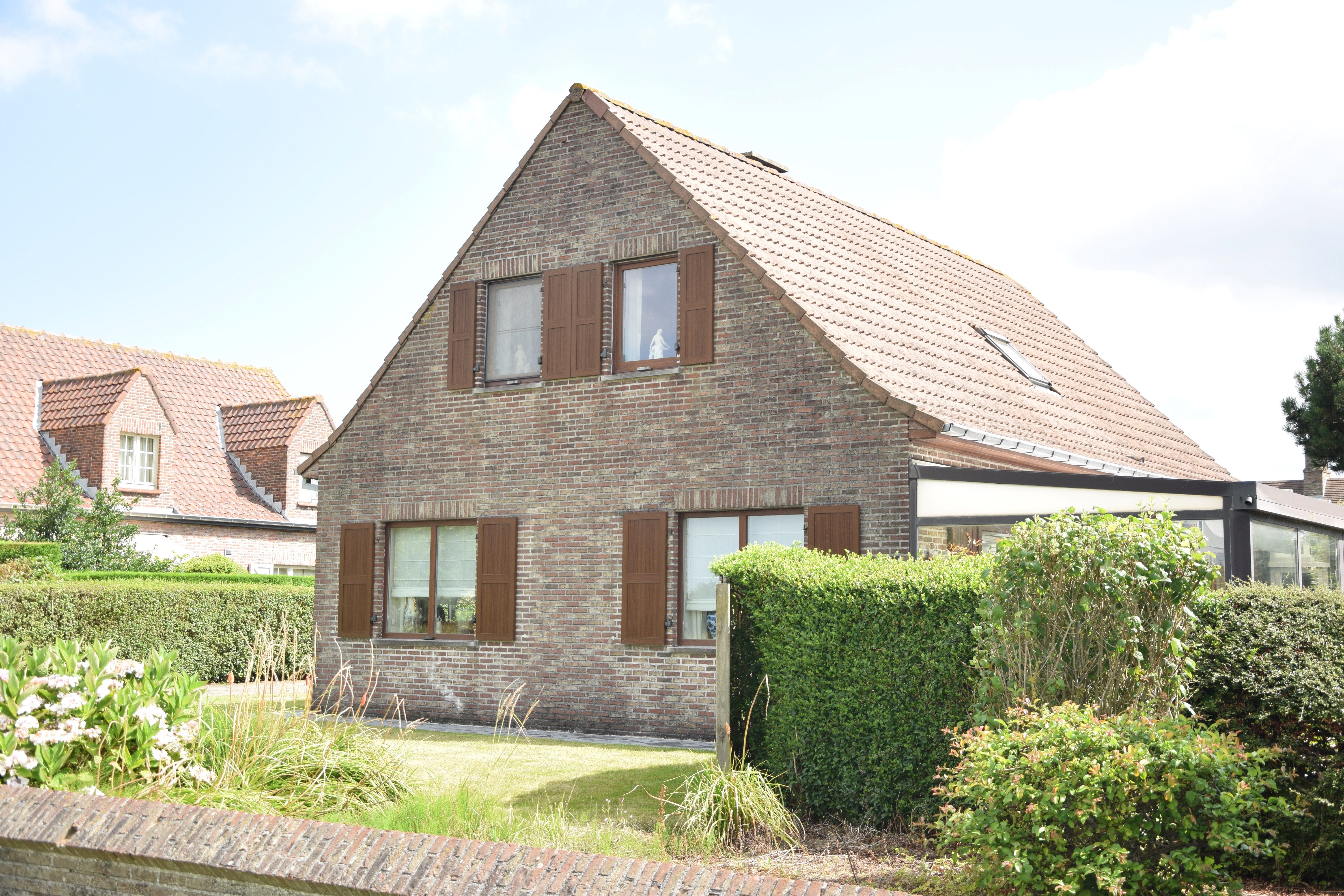 Landelijke villa te Knokke-Heist foto {{pictureIndex}}