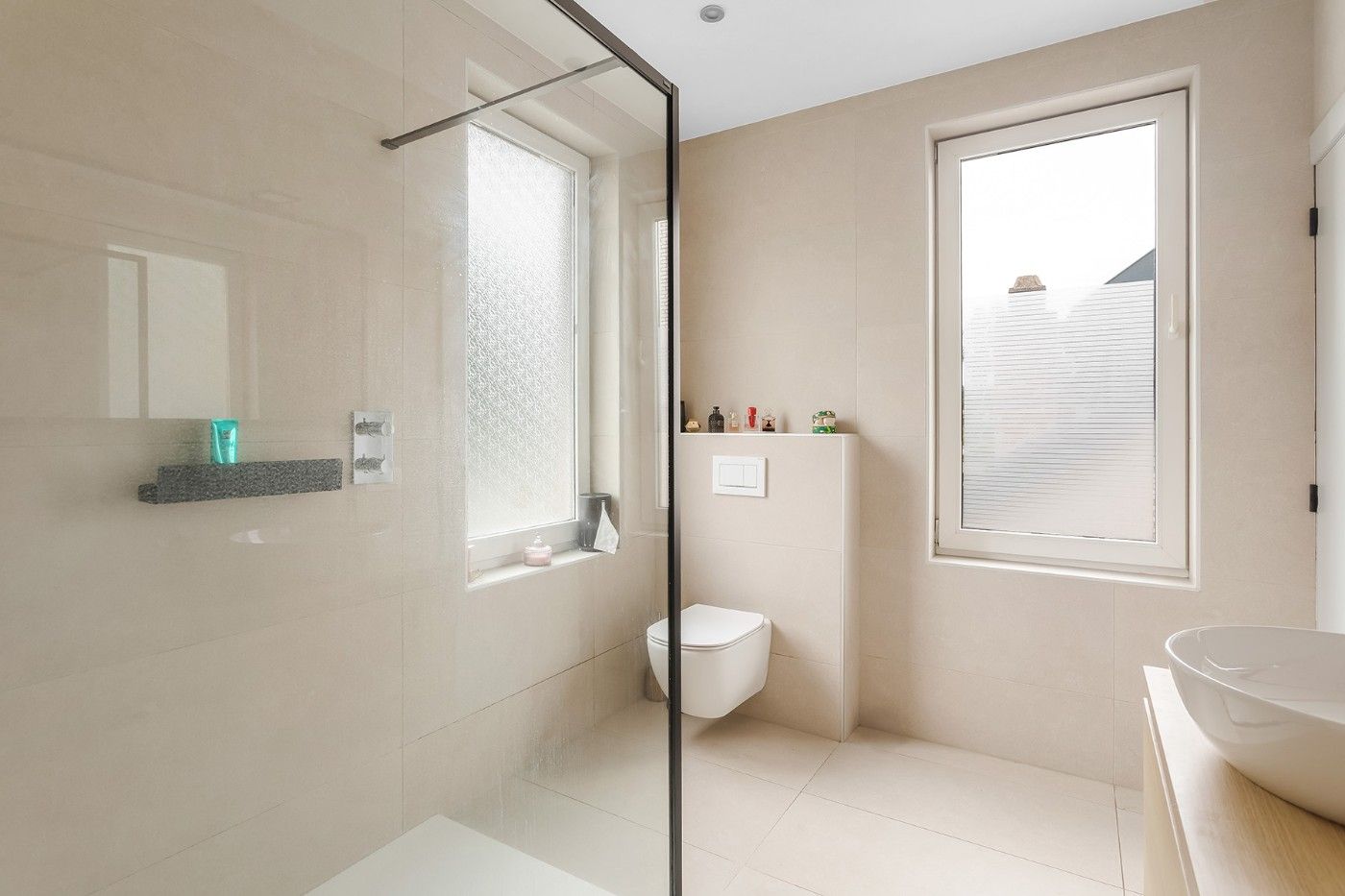 Ruime, instapklare HOB met 3 slpk., garage en toffe tuin foto 19