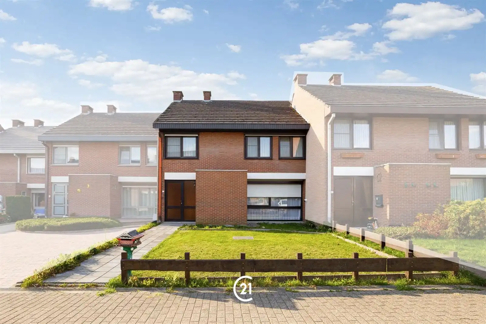 Hoofdfoto van de publicatie: Ruime gezinswoning in doodlopend straatje met 3 slaapkamers, tuin en garage
