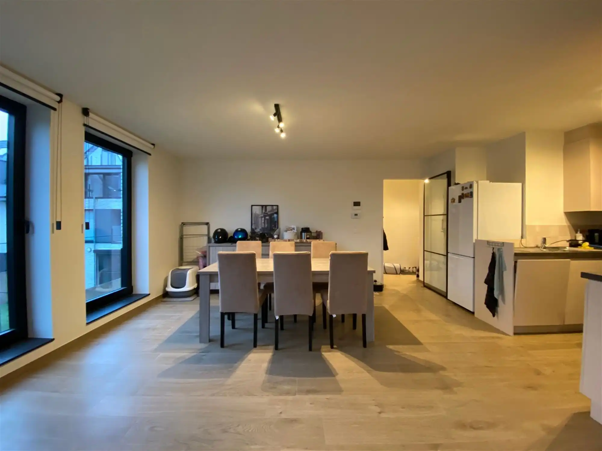 Appartement met 2 slaapkamers, kelderberging en ondergrondse autostaanplaats foto 4