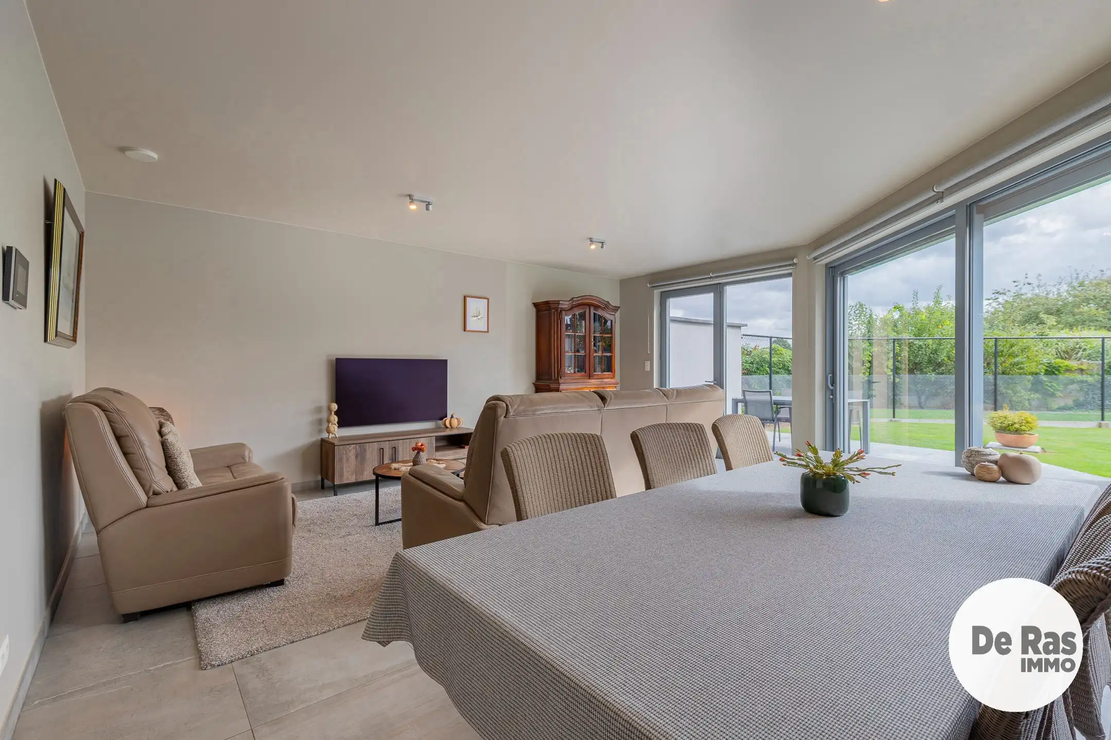 Hofstade- Mooie instapklare woning voorzien van alle comfort foto 9