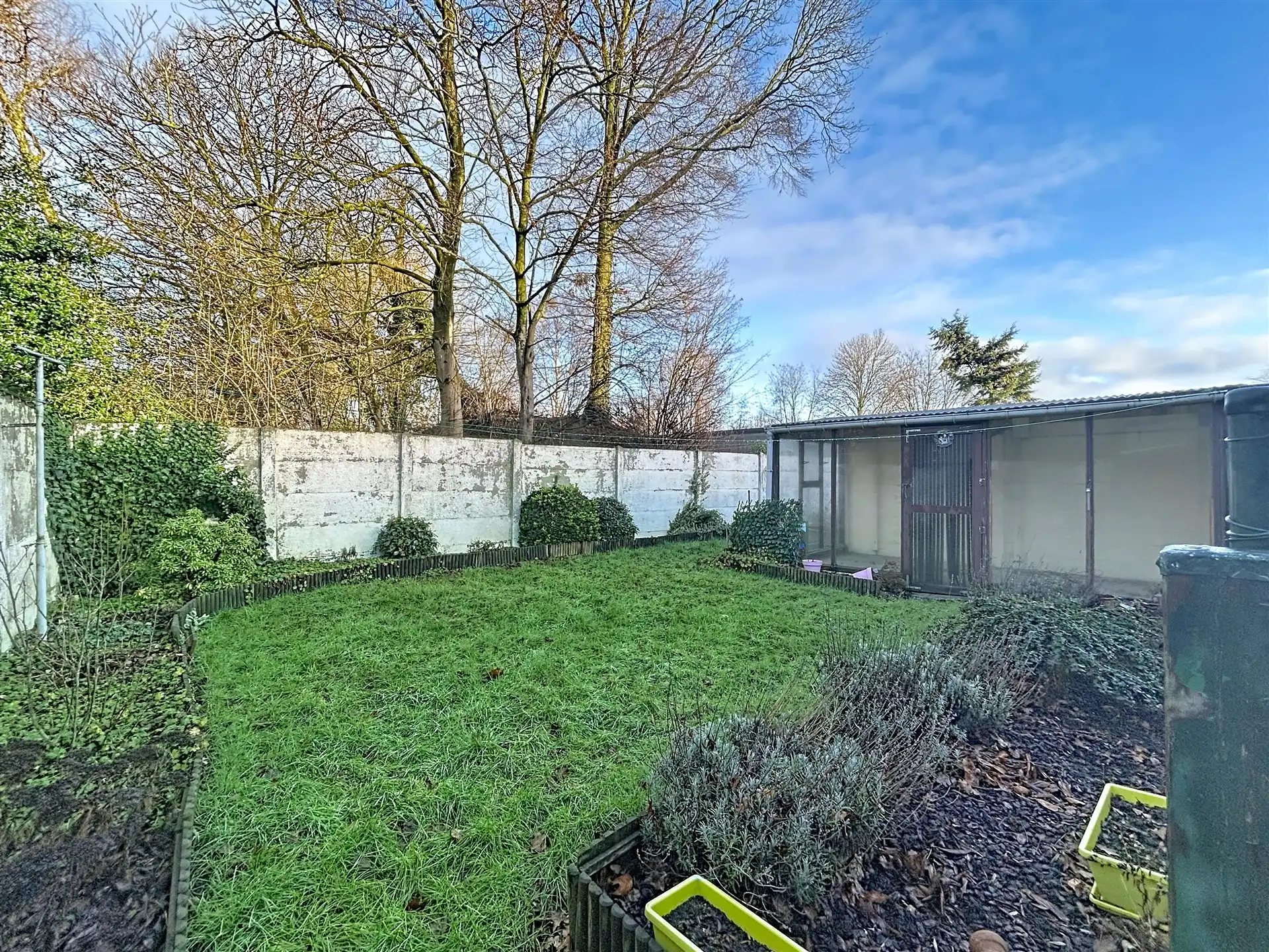  gezinswoning met 3 slaapkamers en garage op terein van 226m² foto 4