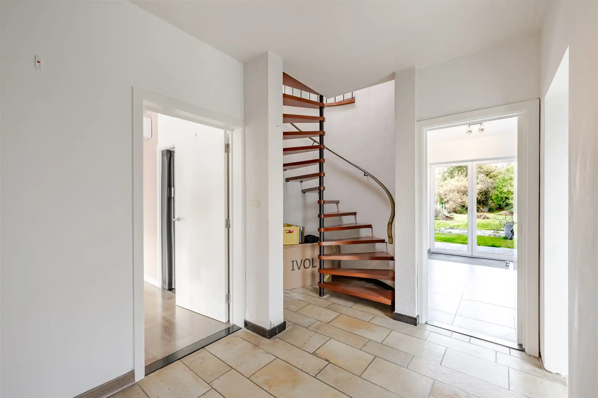 Modern ingerichte gezinswoning met uitstekende ligging nabij Aalst foto 15