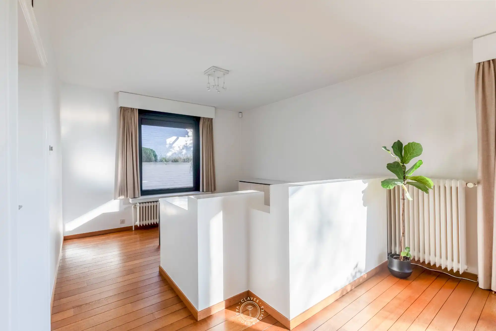 Een unieke combinatie van wonen, werken en genieten in Waasmunster foto 12