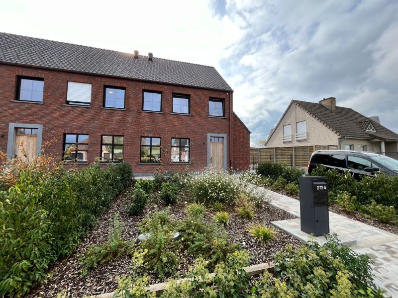 Nieuwbouwwoning met 3 slaapkamers, tuin en garage foto 1