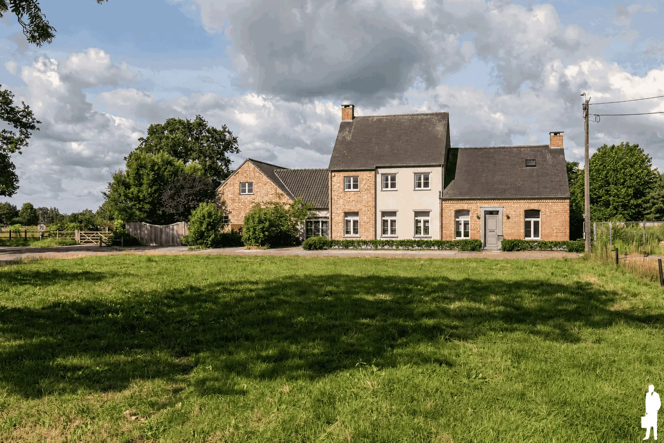 Uitzonderlijke hoeve villa met paardenfaciliteiten op 1ha foto 2